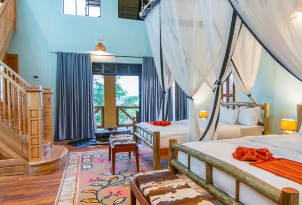 Buffalo Safari Lodge